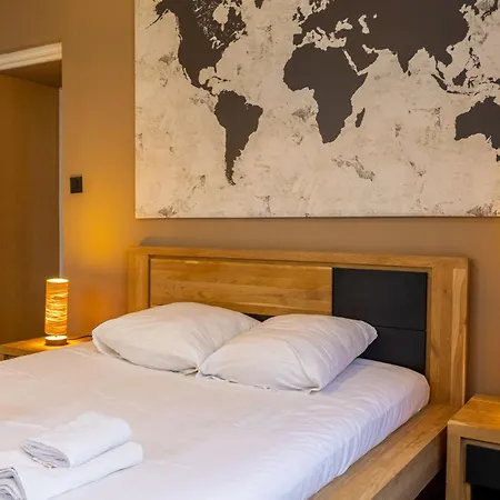 En Centre Jacuzzi & Parking 아파트